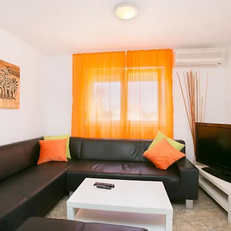 Fernando Apartment *